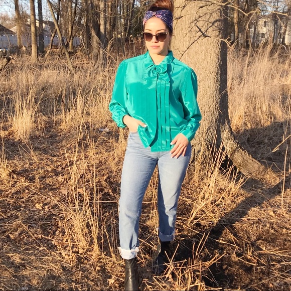 Vintage 80s Teal Front Neck Tie Button Down Blouse - Picture 2 of 11